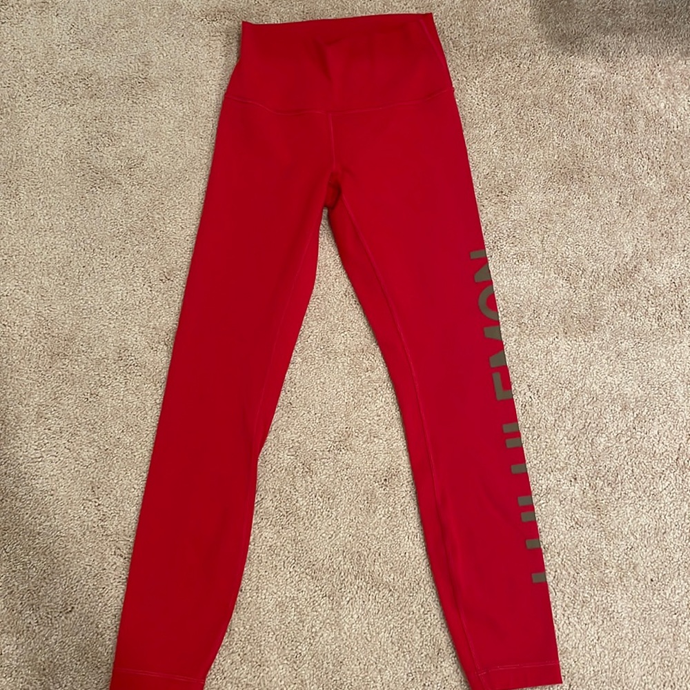 Lululemon limited edition Wunder Under 7/8 *Lunar new year* red leggings.